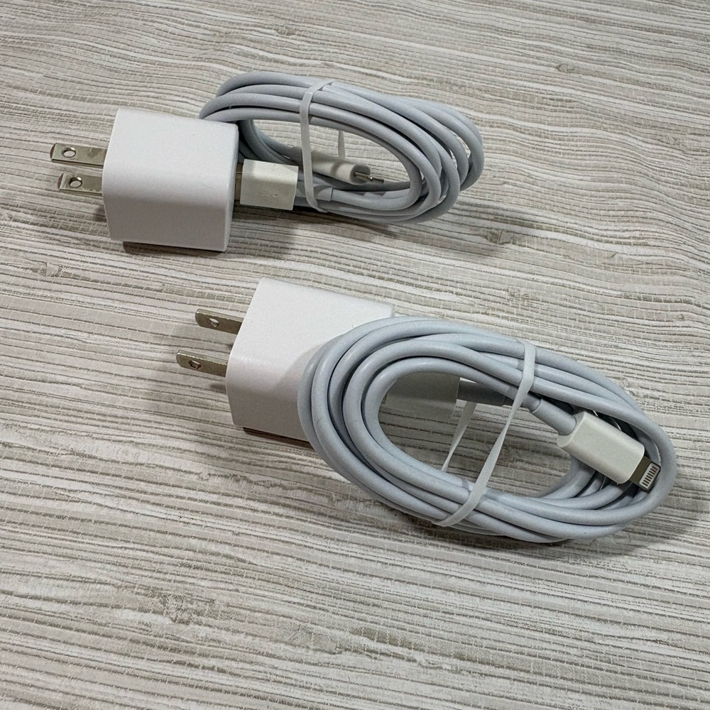 🆕 White USB Wall Charger Adapter set of 2